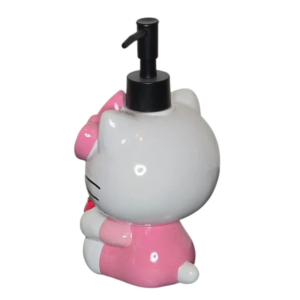 Hello Kitty 8